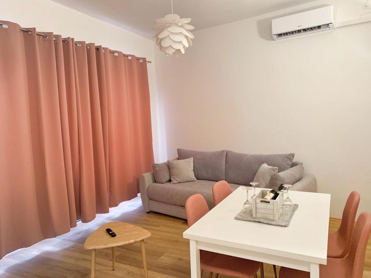 Apartment Lea Mataija 诺维·维诺多尔斯基 外观 照片